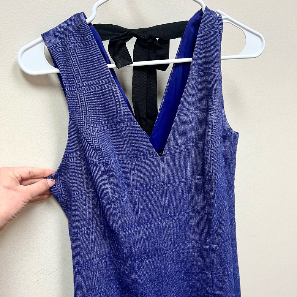 🌟HOST PICK!🌟 BNWT 🖤 Banana Republic Herringbone Tie-Back V-neck Shift Dress - Picture 3 of 4